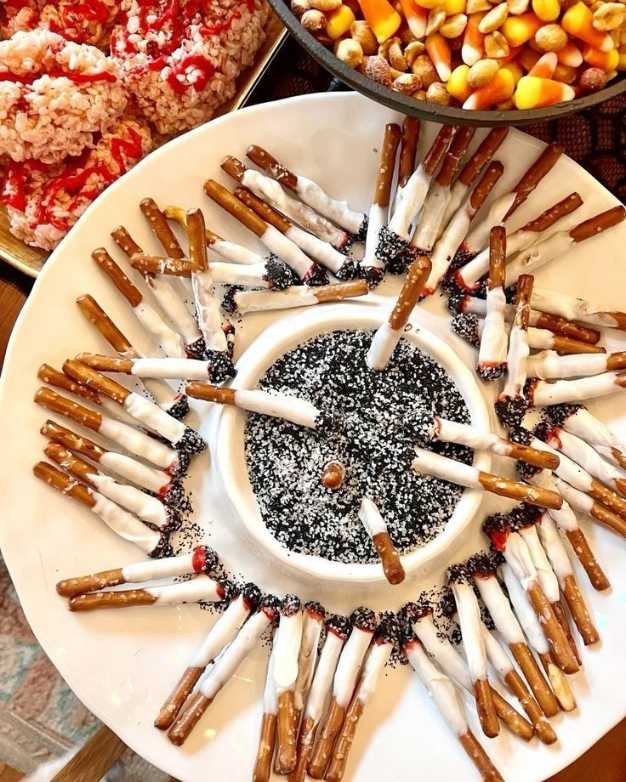 35+ Halloween Party Snack Ideas for a Spooky Celebration