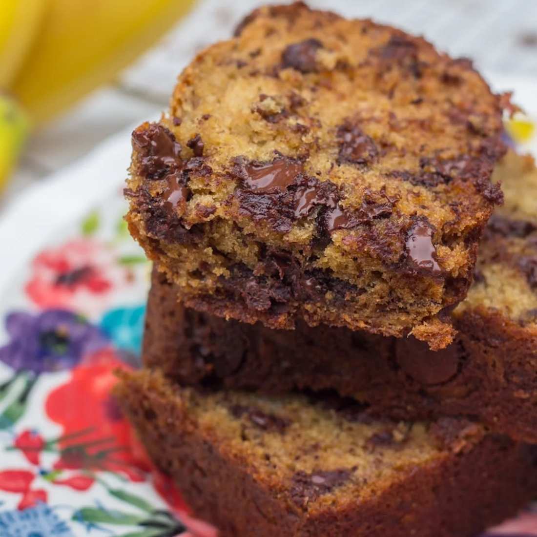 Golden‑crusted classic banana bread with a soft, moist crumb and sweet banana scent