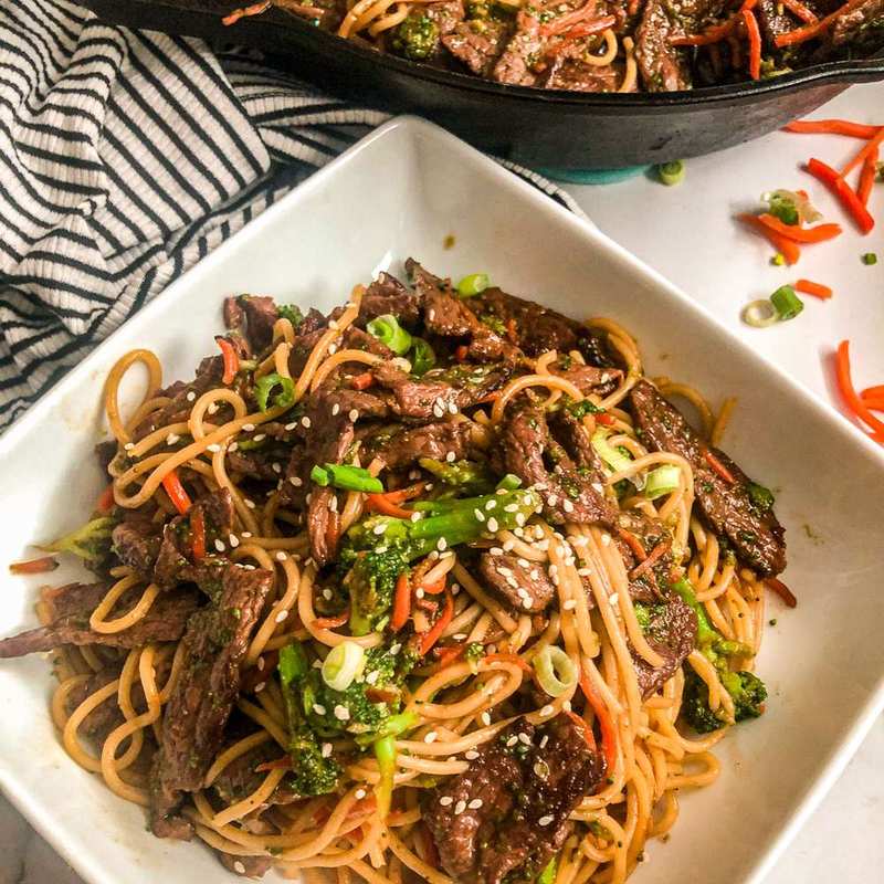 Skillet beef and broccoli lo mein with tender beef, crisp broccoli, and glossy noodles in a savory sauce