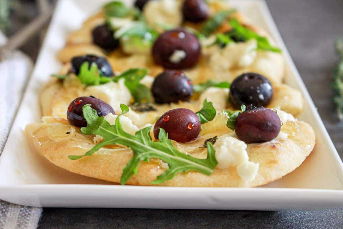 Christmas Appetizer Ideas Roasted Grape Goat Cheese Flatbread