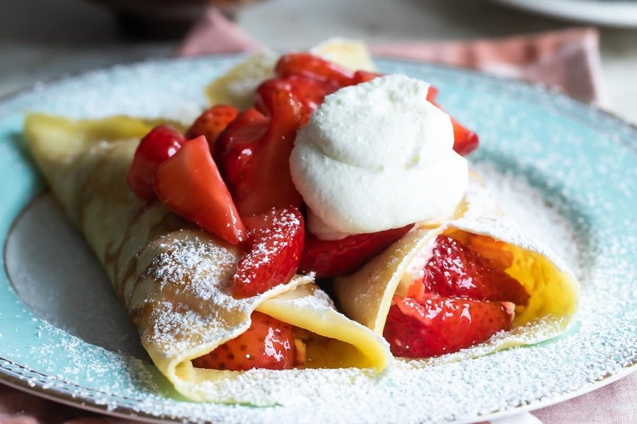 38 Easy Crepe Recipes Everyone Loves
